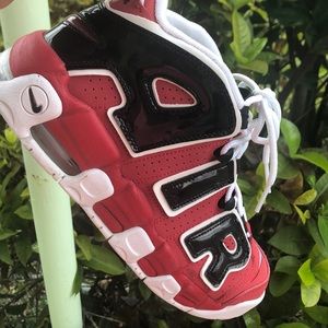 Air more Uptempo ‘96’ “bulls”